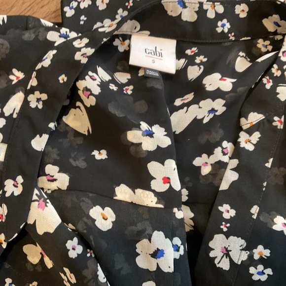 CAbi Delight Blouse - Picture 3 of 6